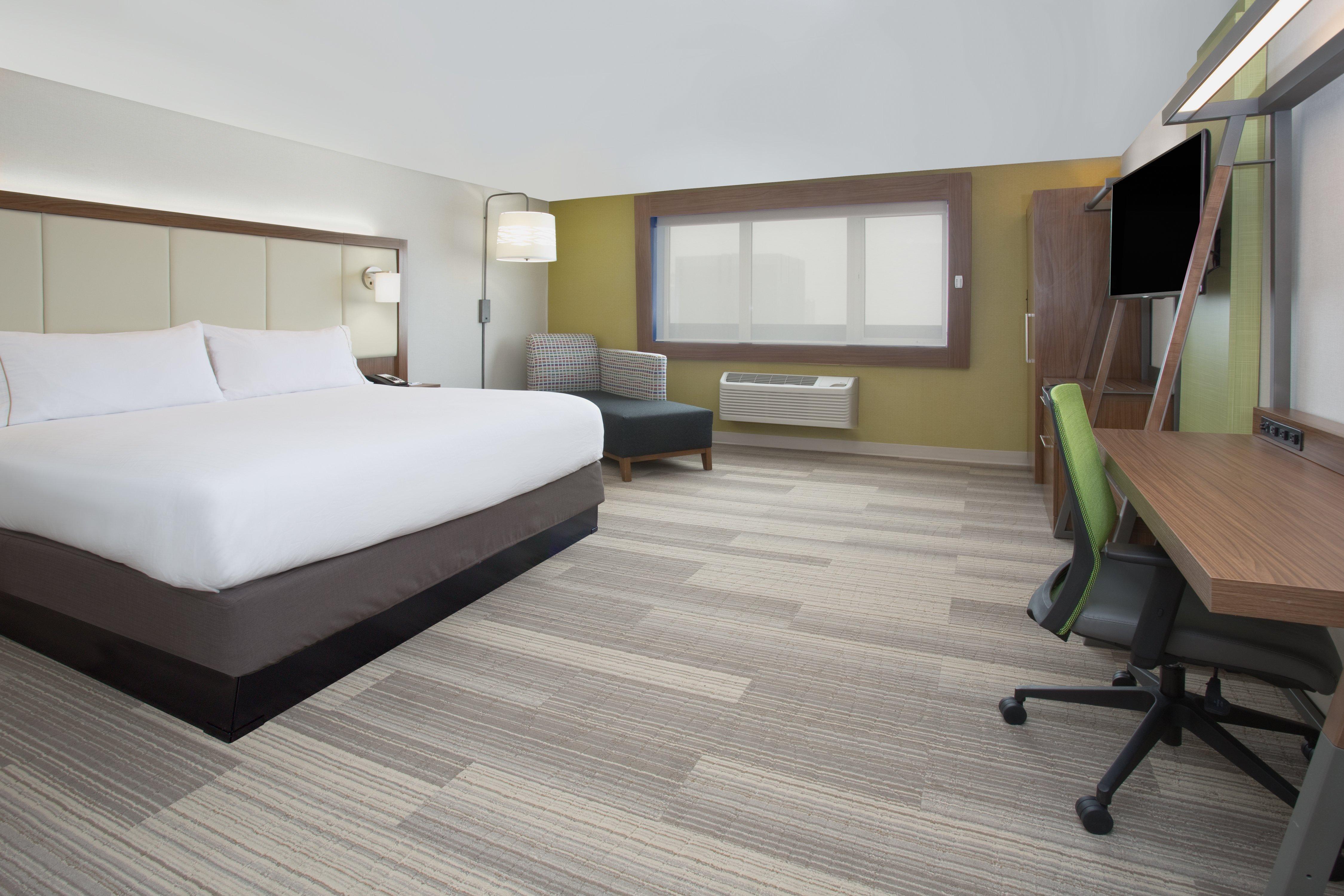 Holiday Inn Express & Suites - Dodge City By Ihg Esterno foto