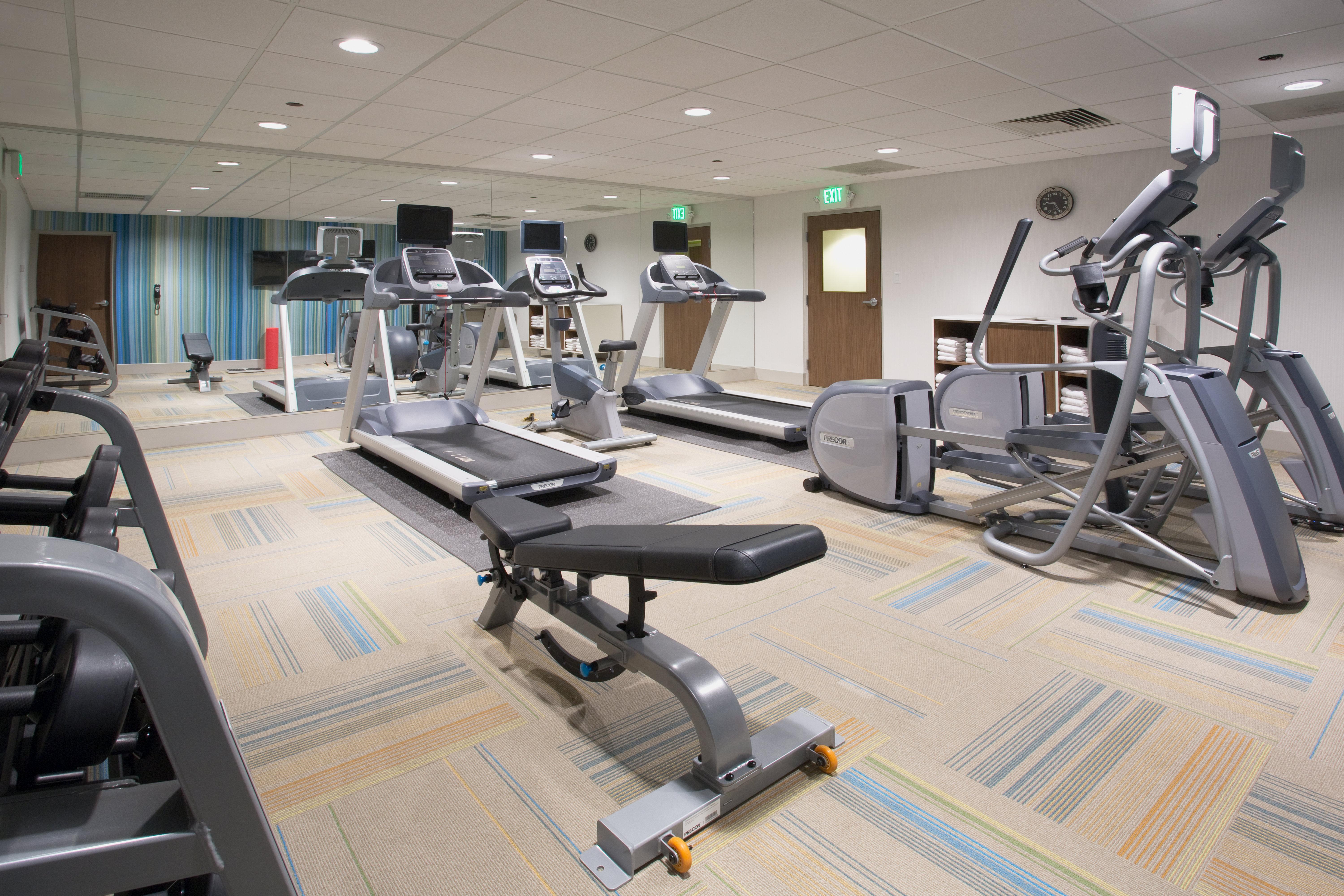 Holiday Inn Express & Suites - Dodge City By Ihg Esterno foto