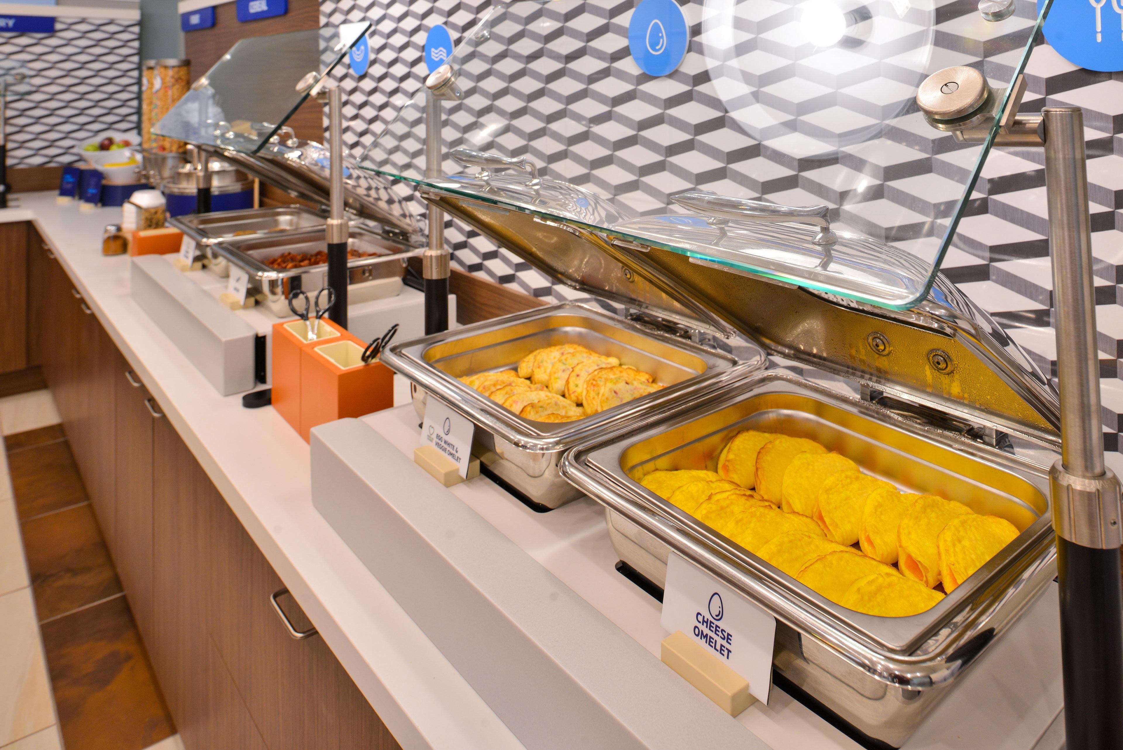Holiday Inn Express & Suites - Dodge City By Ihg Esterno foto