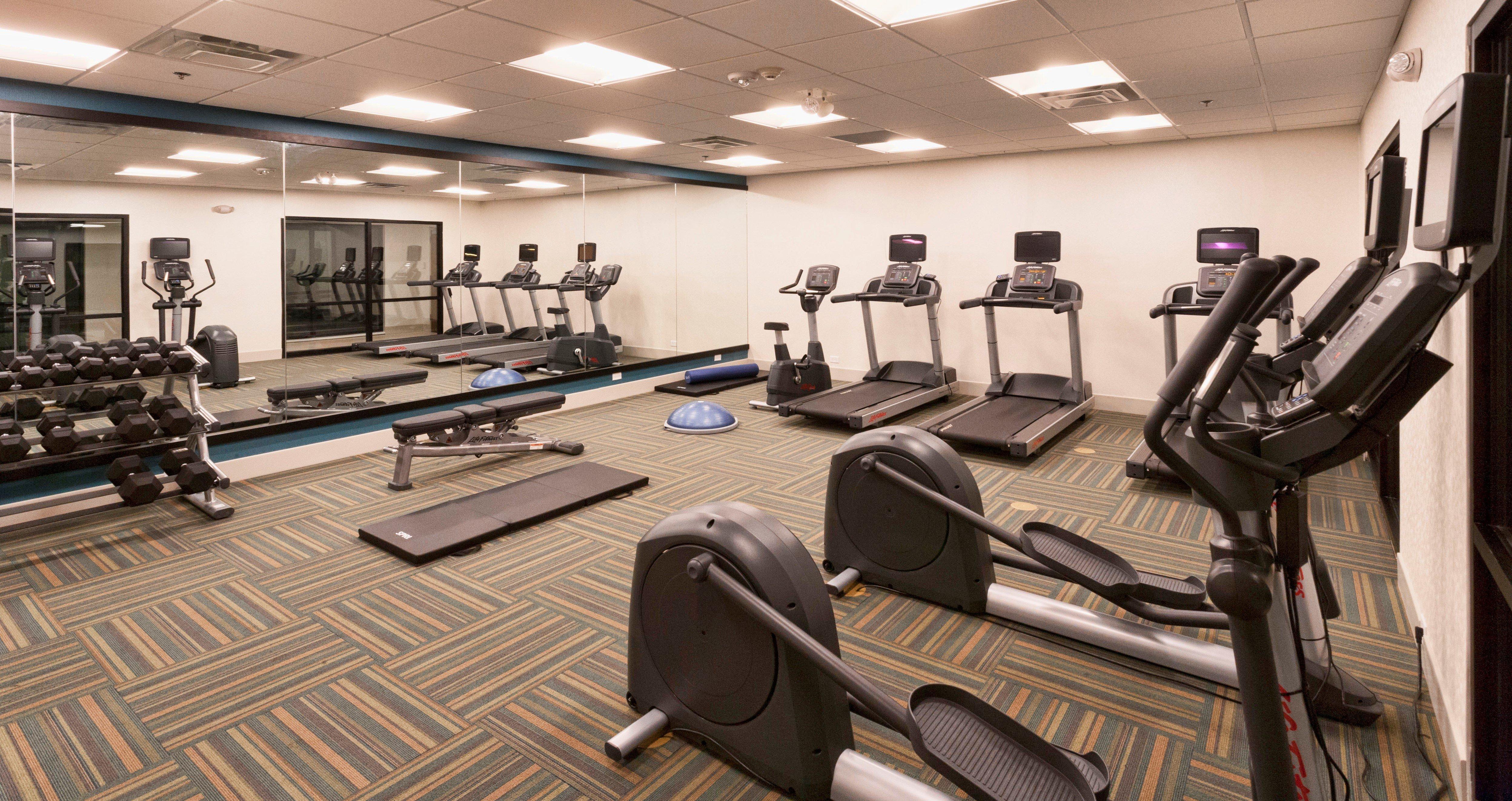 Holiday Inn Express & Suites - Dodge City By Ihg Esterno foto