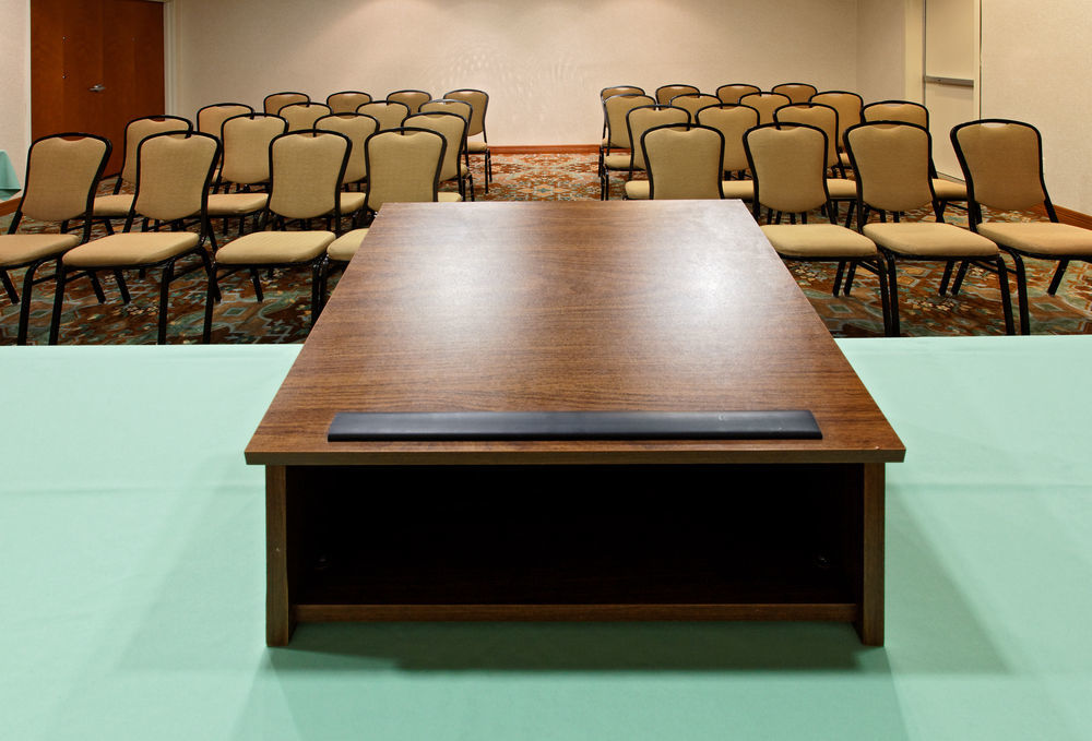 Holiday Inn Express & Suites - Dodge City By Ihg Esterno foto